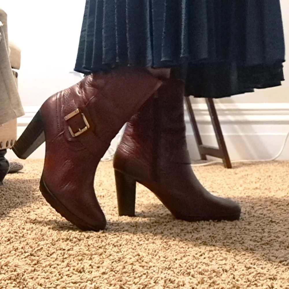 Clarks Indigo burgundy ankle leather boots - Picture 5 of 9